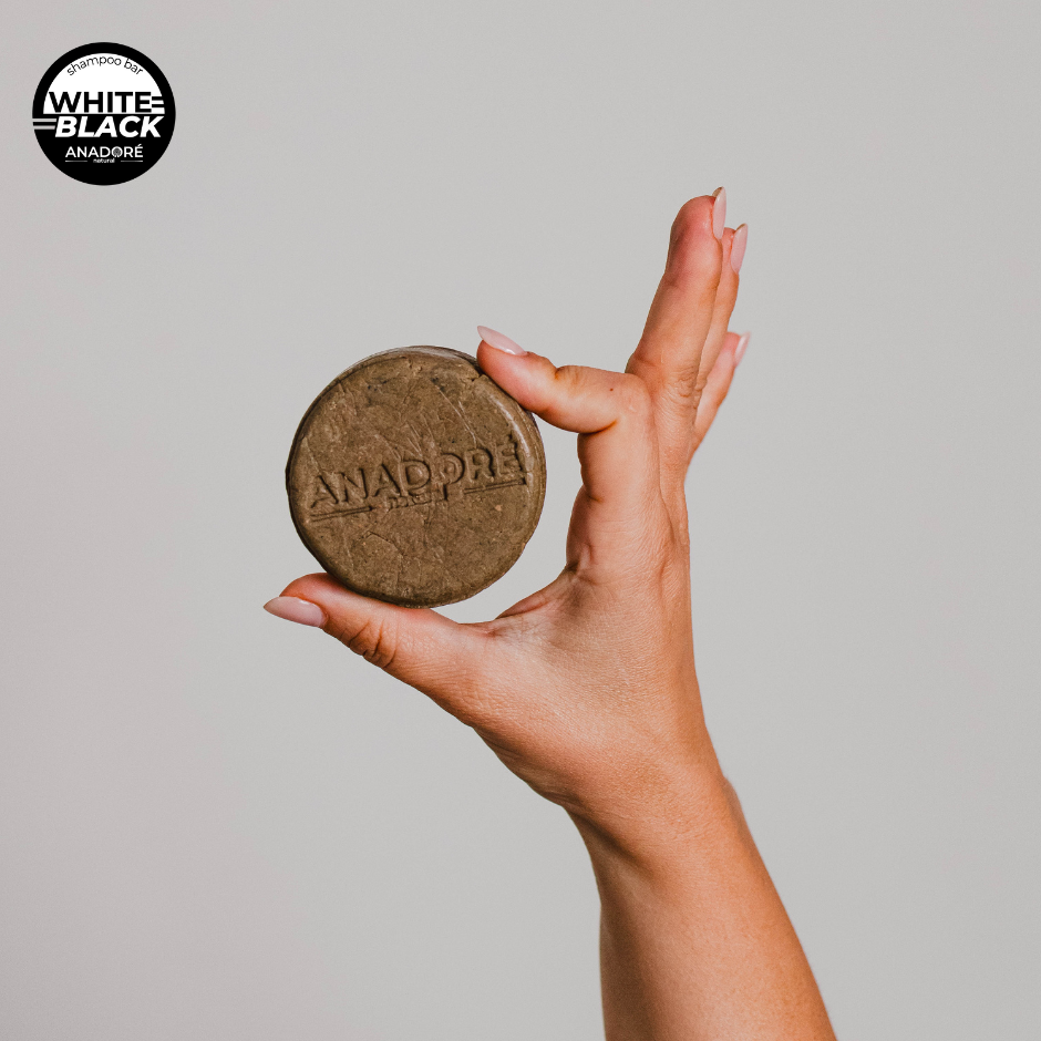 WHITE = BLACK Woman | Твърд шампоан срещу сива коса