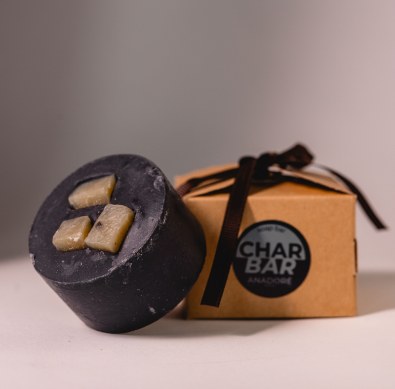Charbar | Измиващ бар с активен въглен и черен африкански сапун