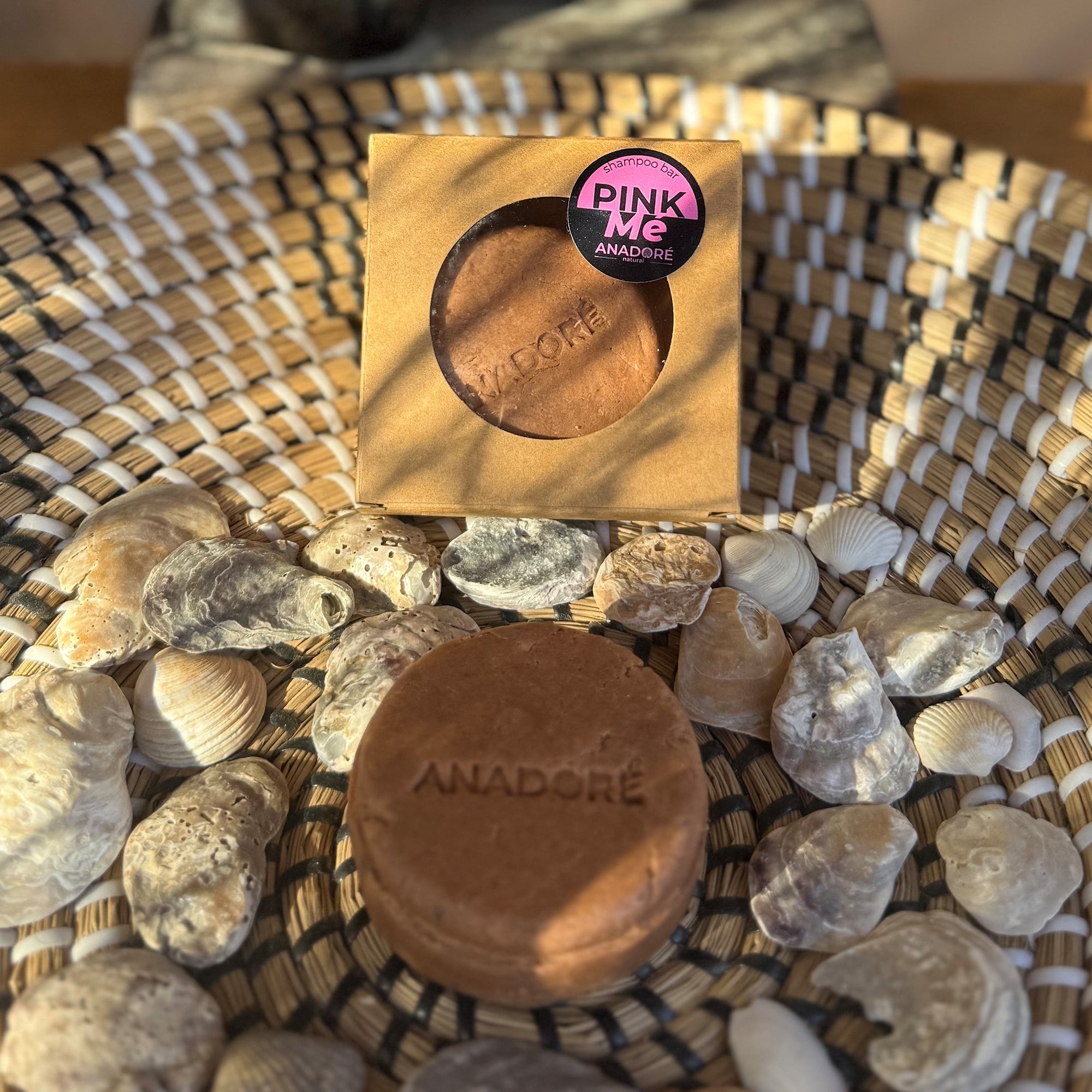 Pink Me | Solid shampoo for a pink hair